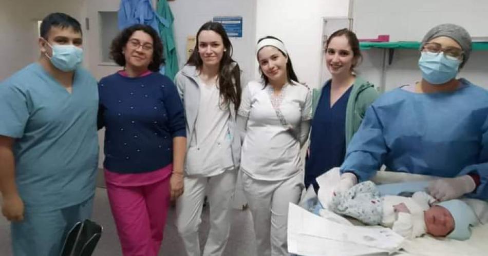 Destacan el trabajo de los estudiantes de Medicina en el Hospital Zonal de Antildeatuya