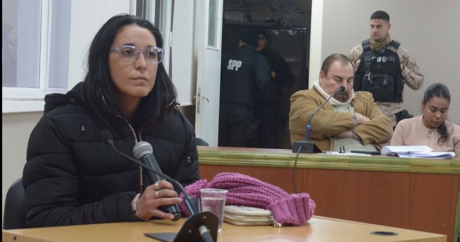 LIBERACION- Sotelo convirtió ayer el recinto en su espacio para gritarle a Pirulo fuera de la sala que su yugo ya es historia