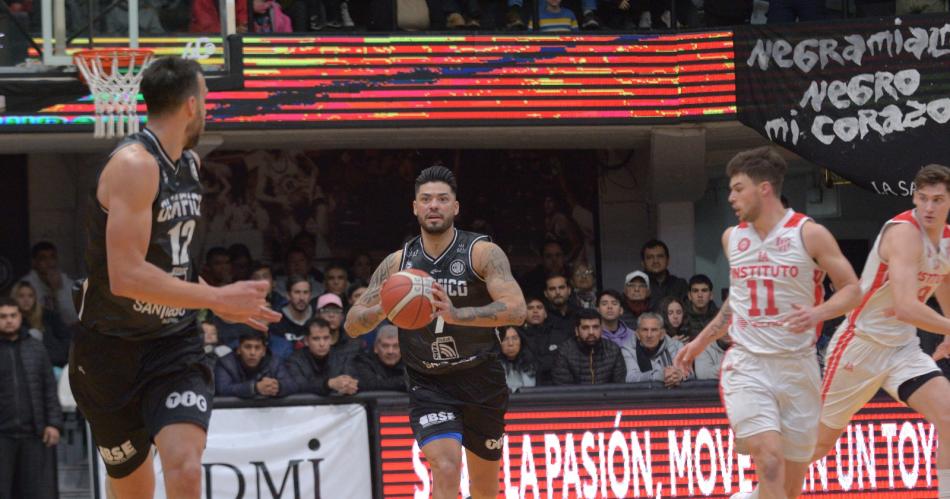 Oliacutempico vencioacute a Instituto y logroacute forzar un quinto punto