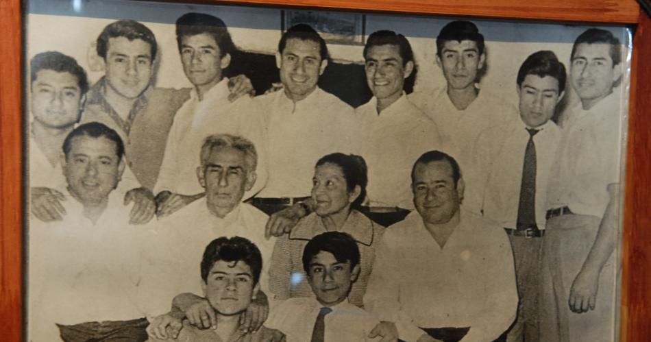 Todo comenzoacute cuando la Abuela cumplioacute 50 antildeos