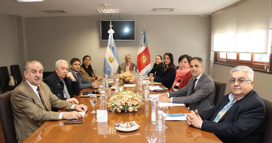 ASPIRANTES A JUECES DEL TRIBUNAL DE JUICIO ORAL EN LO PENAL RINDIERON UN EXAMEN ORAL