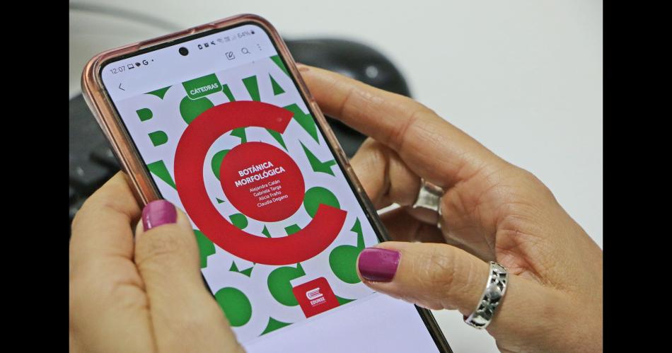 Edunse presentaraacute el libro Botaacutenica Morfoloacutegica