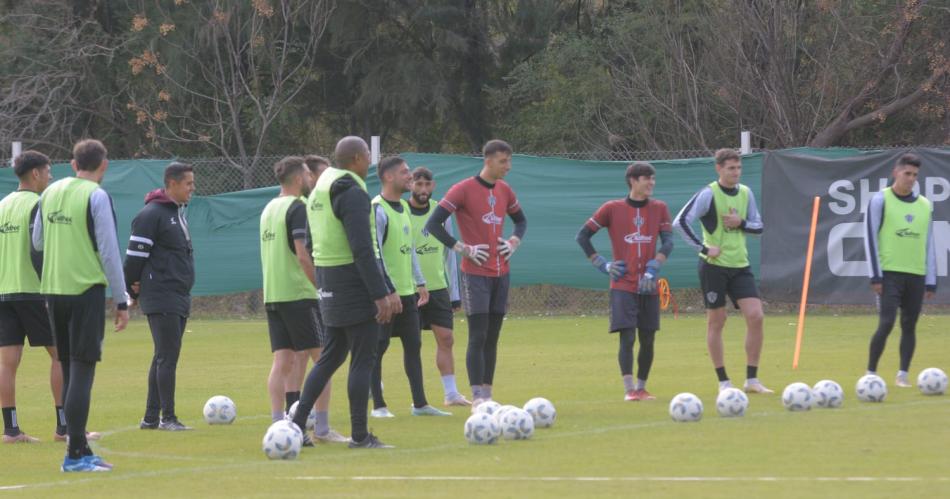 Central Coacuterdoba se entrenoacute y ya pone el foco en Estudiantes