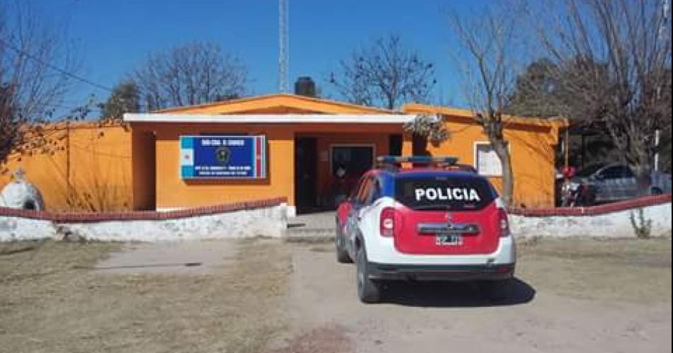 Entran a local roban estufas bebidas con alcohol 200000 y cigarrillos