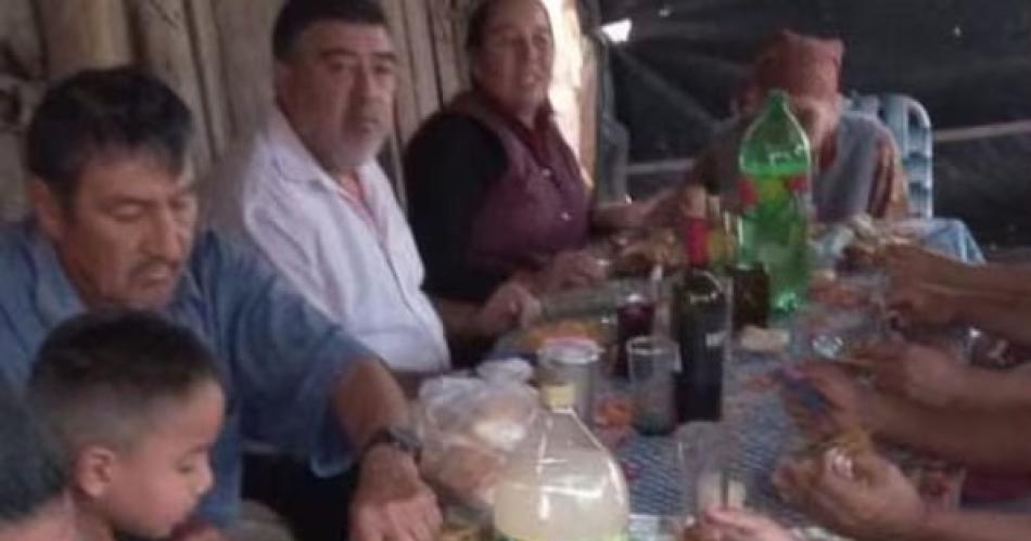 La foto ineacutedita del uacuteltimo almuerzo de Loan antes de su desaparicioacuten