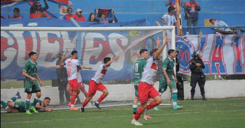 Triunfazo de Guumlemes que se aleja del descenso