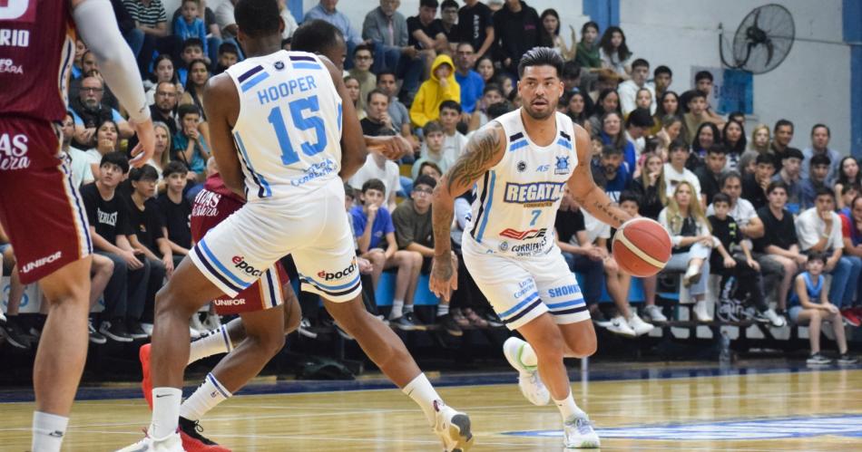 Duelo santiaguentildeo en la final entre Regatas y San Martiacuten