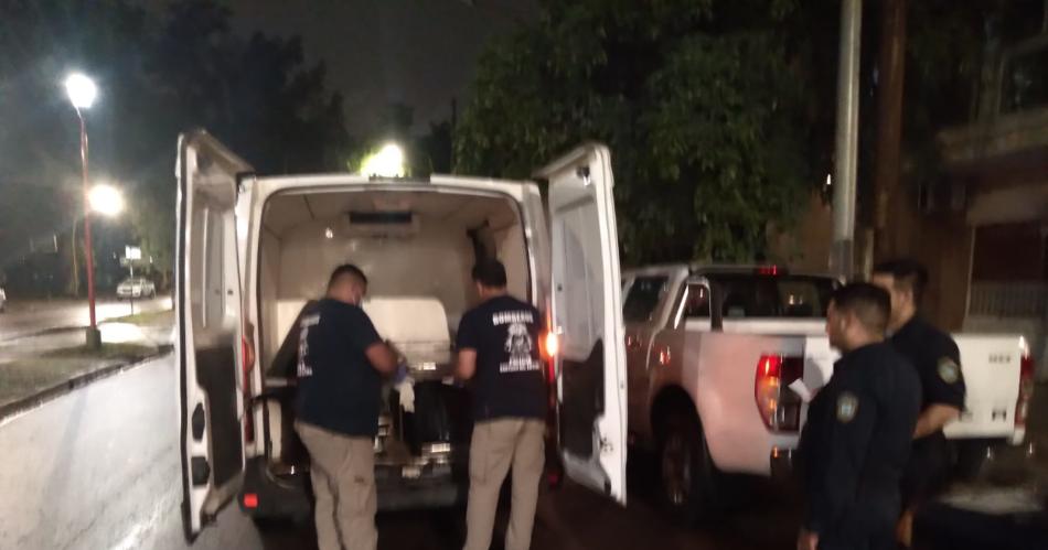 Investigan muerte de venezolano que residiacutea en un 5deg piso de un departamento de calle Olaechea