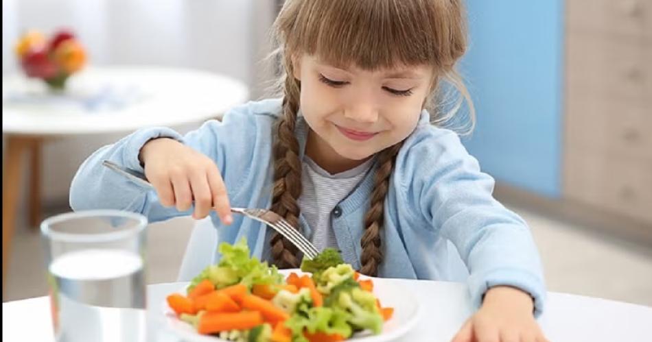 Una alimentacioacuten excesiva o deficiente puede ocasionar distintos problemas y trastornos