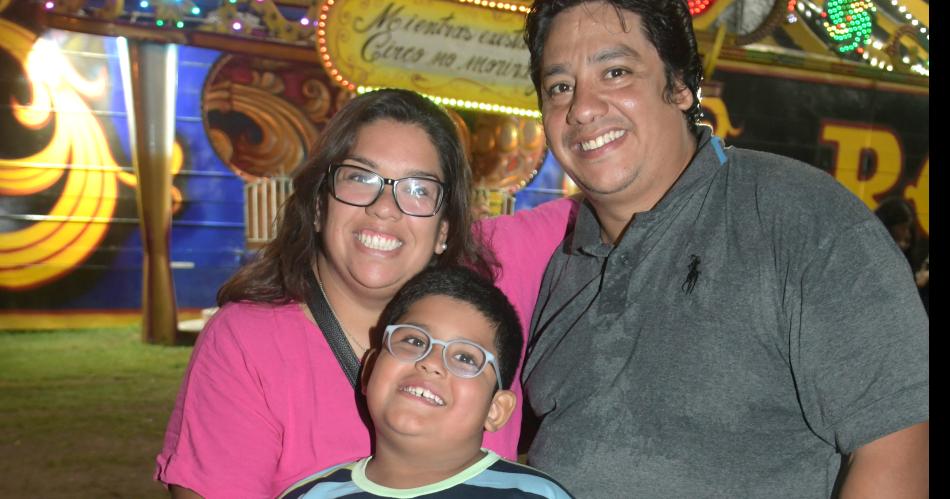 EL CIRCO RODAS DESLUMBRA A SANTIAGO