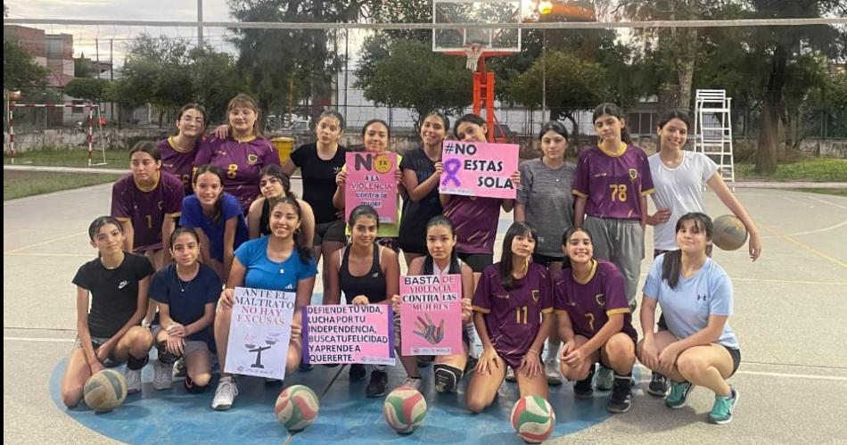 Friacuteas genera conciencia para la eliminacioacuten de la violencia contra la mujer