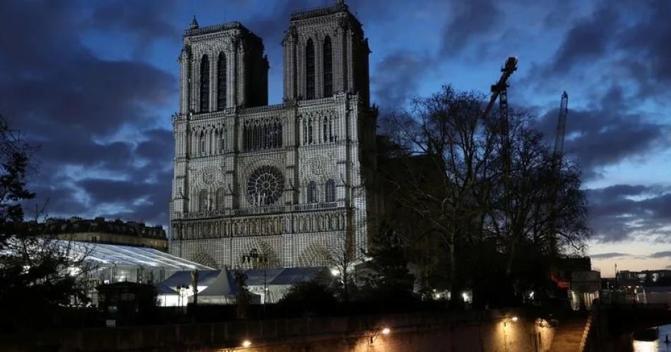 La catedral de Notre-Dame reabre despueacutes de cinco antildeos de restauracioacuten tras el incendio
