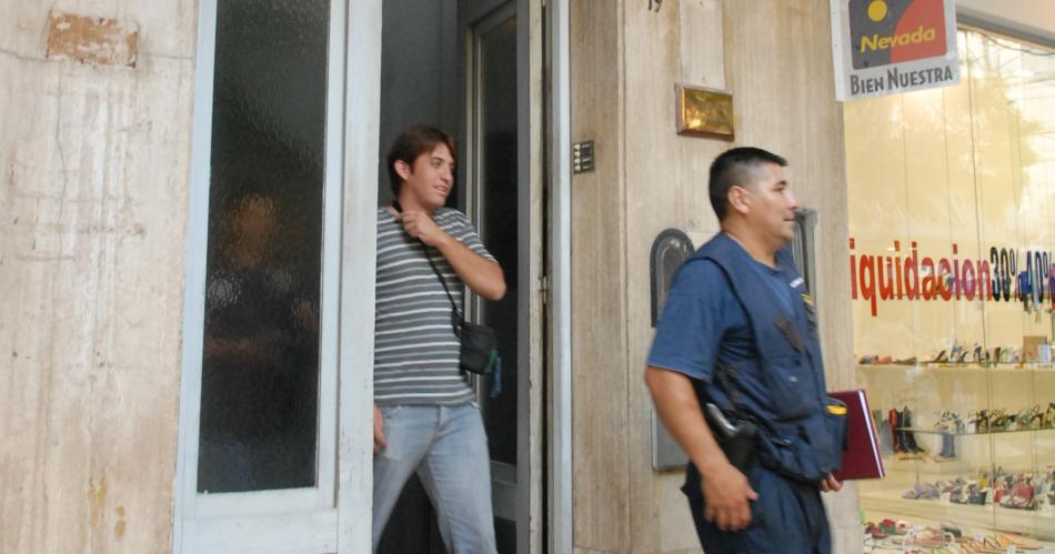 Robaron maacutes de 8 millones de pesos de un conocido comercio ceacutentrico