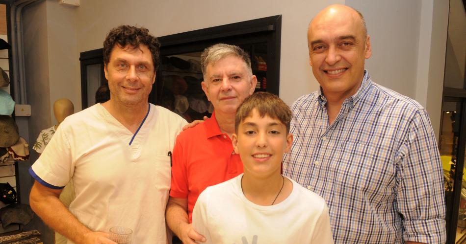 PAMPERO ABRIOacute SU NUEVO LOCAL