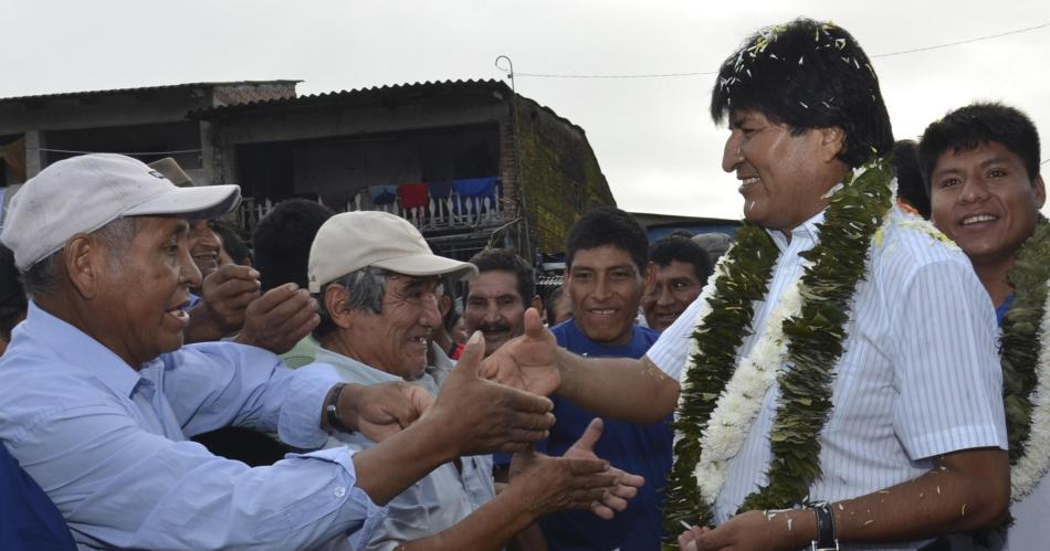 Una fiscal imputoacute a Evo Morales y reactivoacute la orden de detencioacuten por abuso y trata de personas