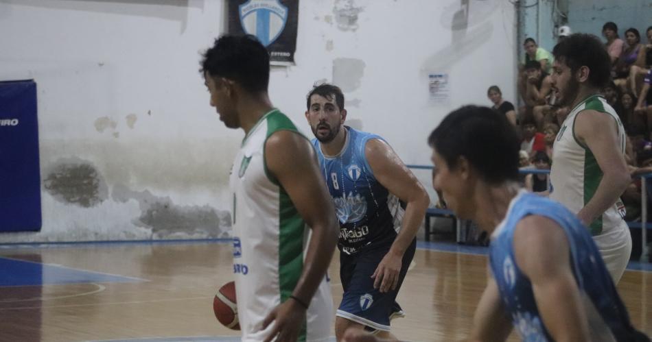 Martín Balteiro pívot de Nicol�s Avellaneda