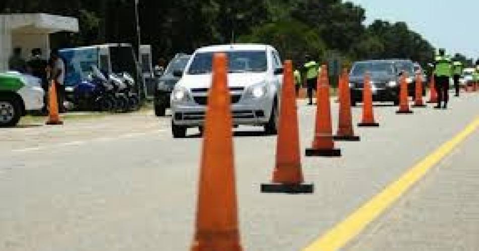 Multas- alerta para santiaguentildeos que van a la Costa bonaerense