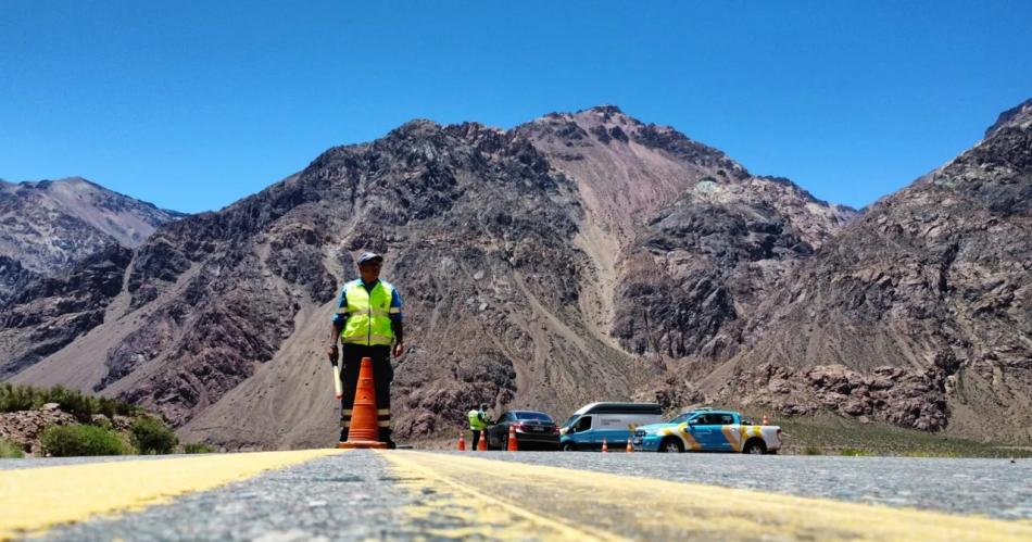 Ya se fiscalizaron maacutes de 180 mil vehiacuteculos en rutas y destinos turiacutestico