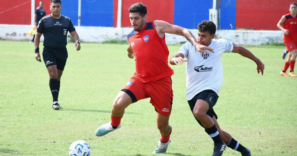 Uacuteltimo ensayo de Mitre y Guumlemes en el 8 de Abril