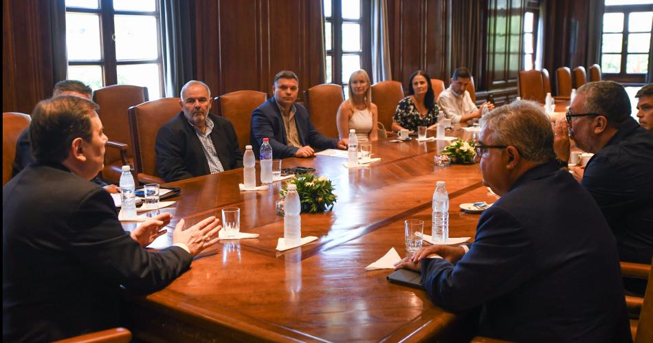 Zamora y Jalil solicitan a la Nacioacuten el inicio de la obra de la red de acueductos del Riacuteo Albigasta