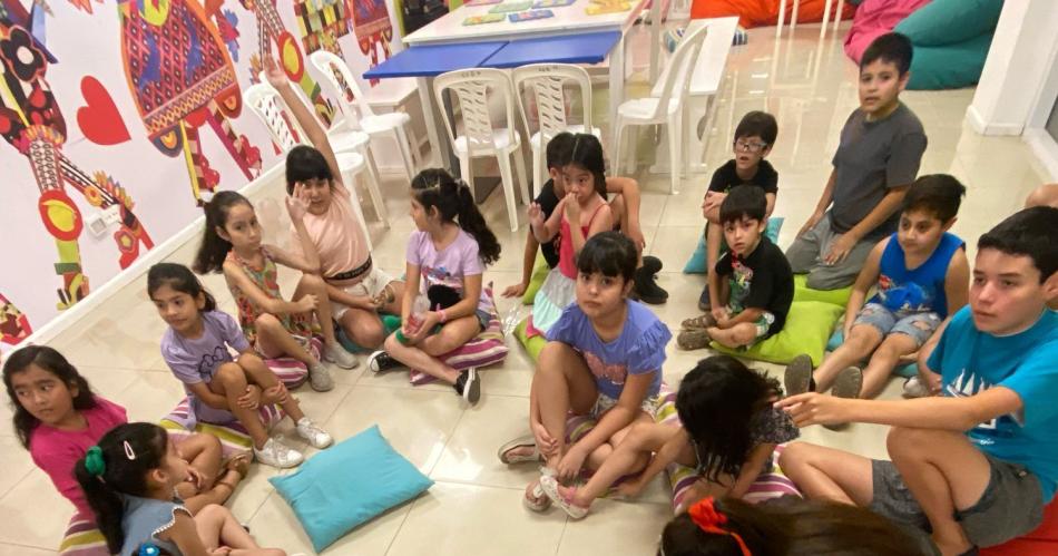 El CCB propone los talleres de Mitos y leyendas de Santiago y de Arterapia