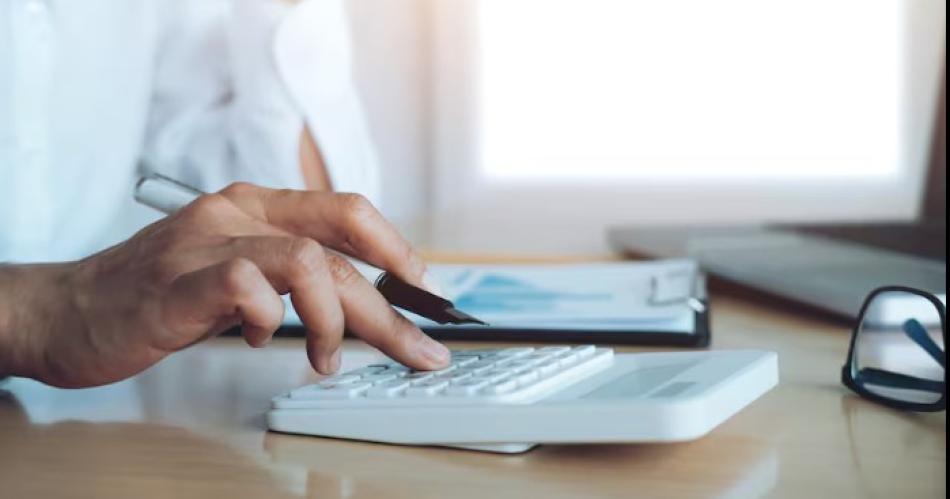 Todo lo que tienes que saber sobre Ganancias 2025- a quieacutenes alcanza y queacute devoluciones habraacute