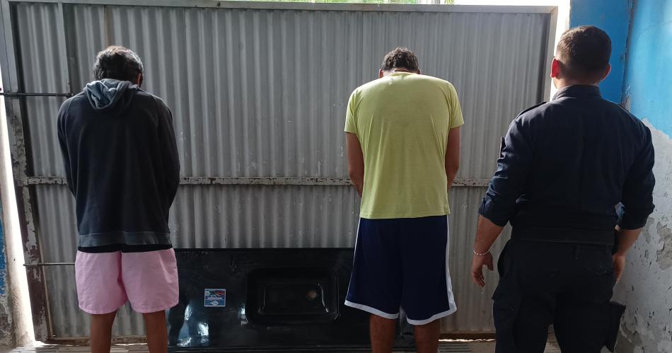 Detenidos y secuestros en Fern�ndez (Foto- Policía de la Provincia)