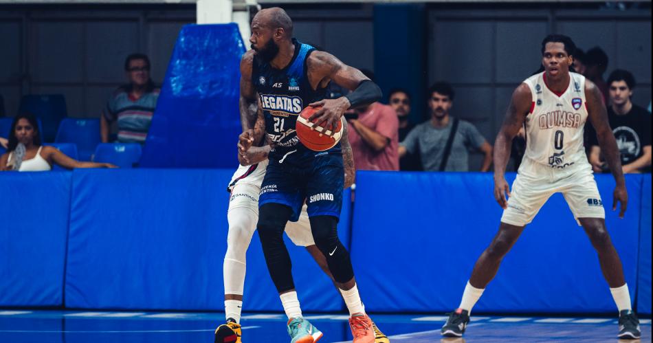 Quimsa ganoacute en Corrientes y mostroacute progresos