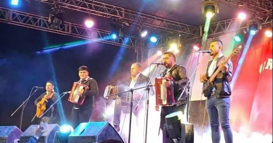 El grupo musical  La Ranchada sufrió un accidente de tr�nsito en la Ruta 92