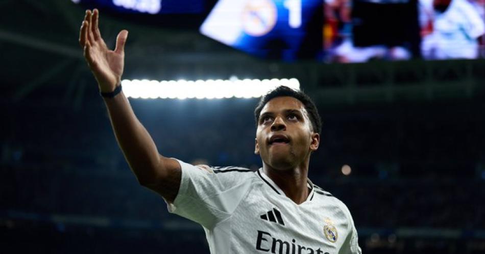 Real Madrid vencioacute a Atleacutetico Madrid en un claacutesico picante de Champions