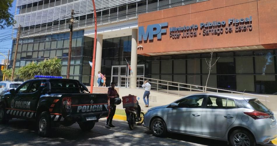 PROCEDIMIENTO Los funcionarios concurrir�n al piso de la víctima a media mañana