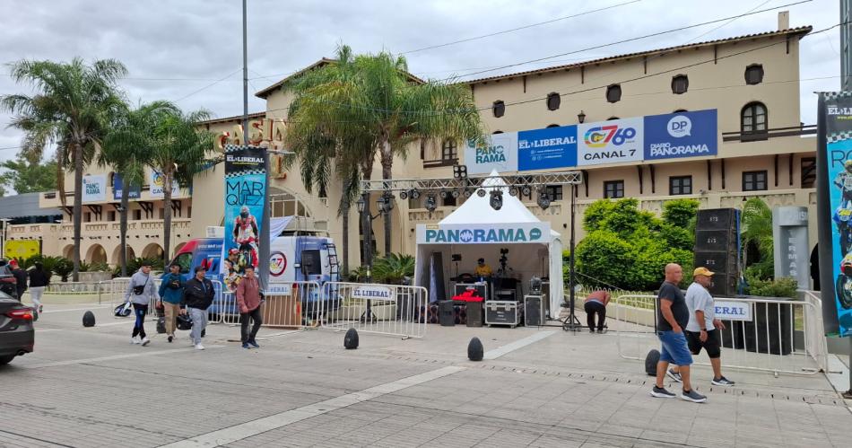 La mayor concentración de personas se registró en la Plaza San Martín frente a Casinos del Sol