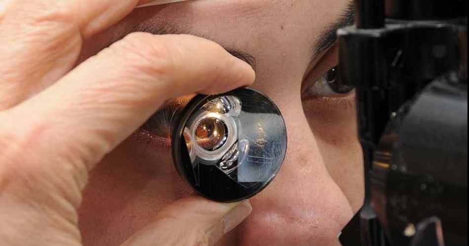 EXAMEN Toma de presión intraocular y exmenes del nervio óptico