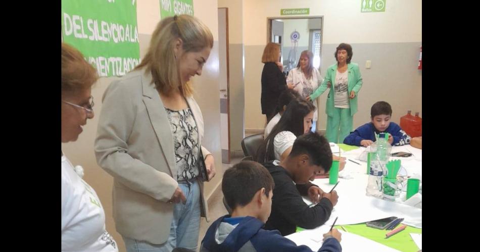 DESARROLLO Hubo actividades con los niños pacientes padres y personal de salud