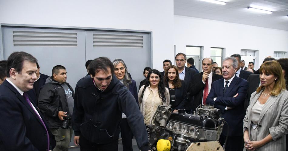 Zamora resaltoacute el ambicioso plan de infraestructura escolar en toda la provincia