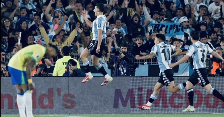 Un baile inolvidable- Argentina vapuleoacute a Brasil y jugaraacute el Mundial 2026