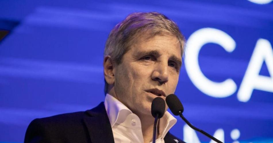 El Gobierno confirmó que la Argentina recibr� US 20000 millones del FMI