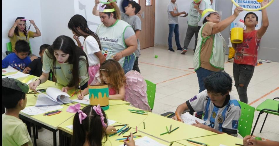 El municipio impulsa talleres gratuitos para personas con discapacidad