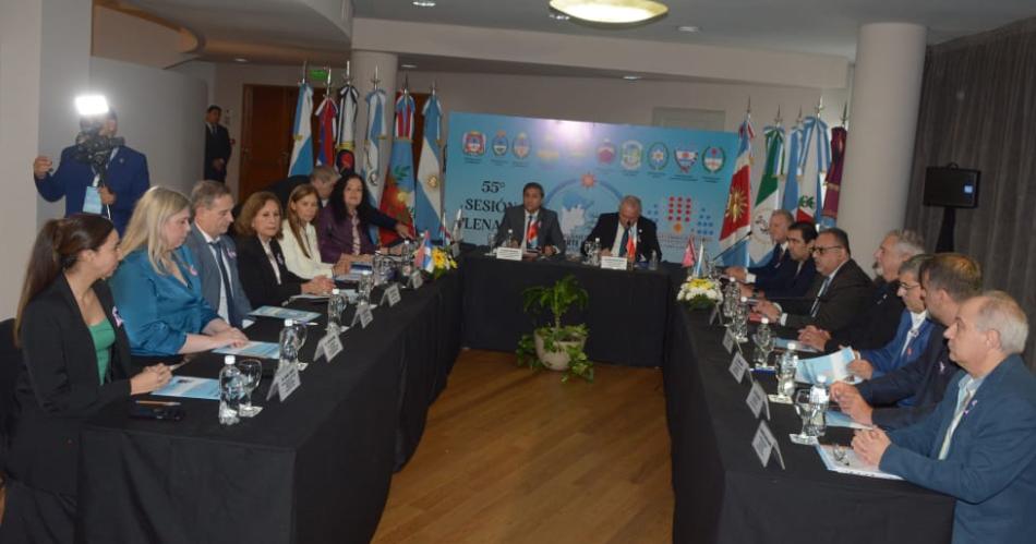 La Junta Ejecutiva del Parlamento del Norte Grande se reunioacute en la Legislatura provincial