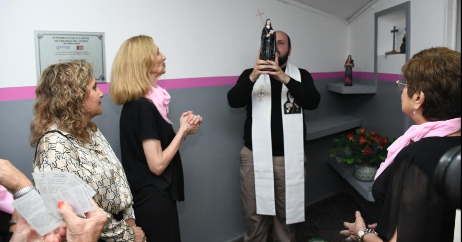 Norma Fuentes participoacute del acto por un nuevo aniversario de la Fundacioacuten Mujer