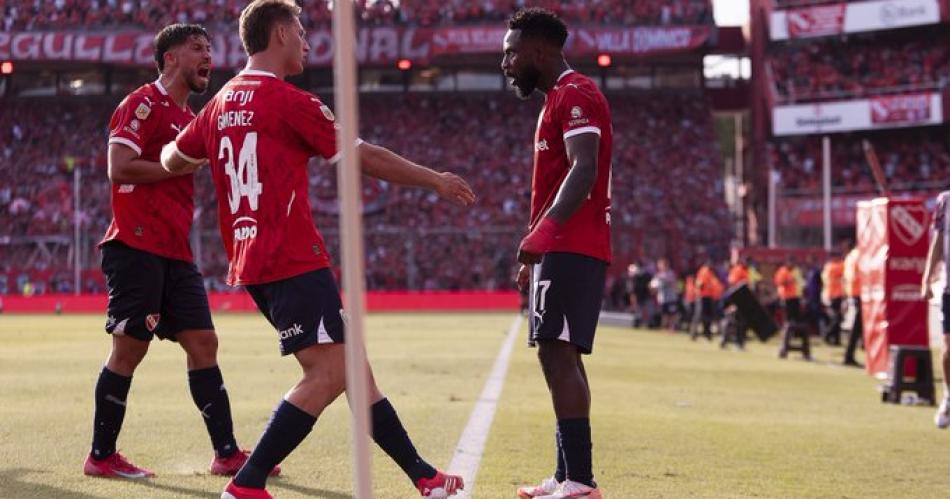 LIGA PROFESIONAL JUEGAN A LAS 1845 EN EL LIBERTADORES DE AMÉRICA-RICARDO BOCHINI