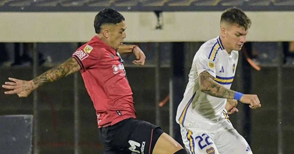 Boca perdioacute ante Newells y no pudo recuperar la cima de su grupo 