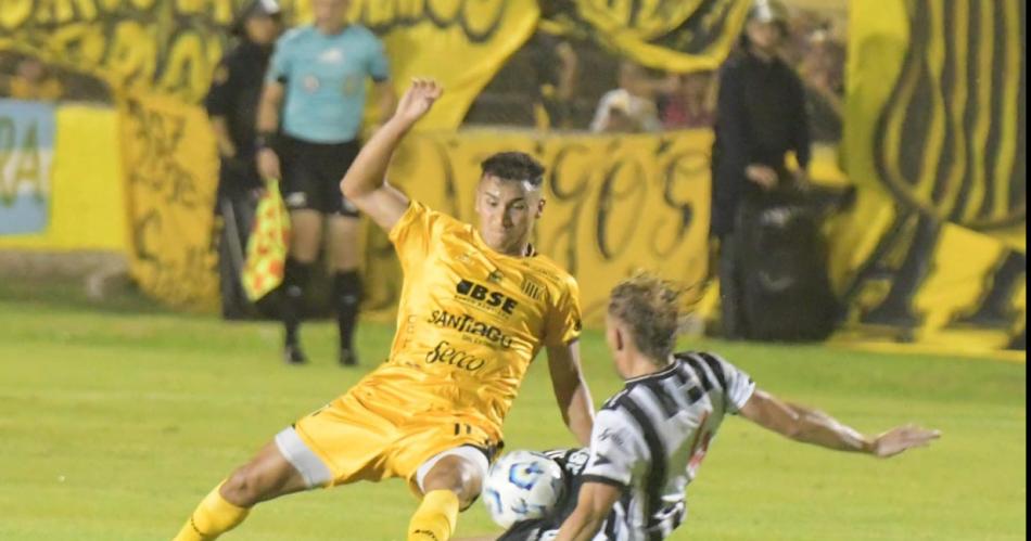 Mitre empatoacute en el 8 ante el liacuteder Gimnasia