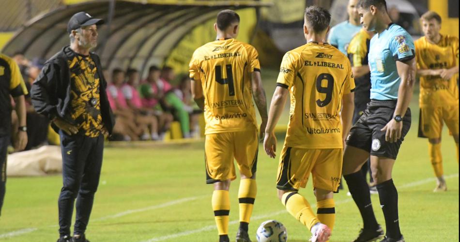 Mitre empatoacute en el 8 ante el liacuteder Gimnasia