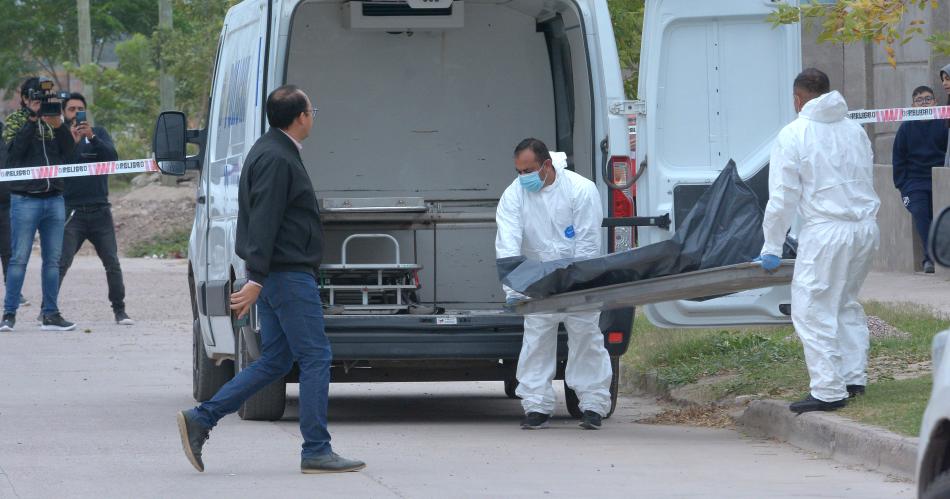  La mujer fue ultimada en un aula de una escuela abandonada