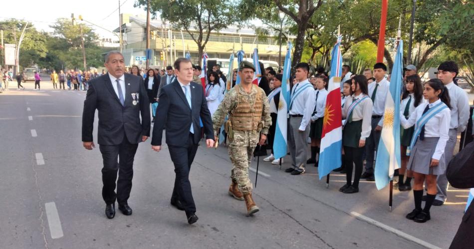Zamora encabezoacute la conmemoracioacuten por el Diacutea del Veterano y los Caiacutedos en Malvinas