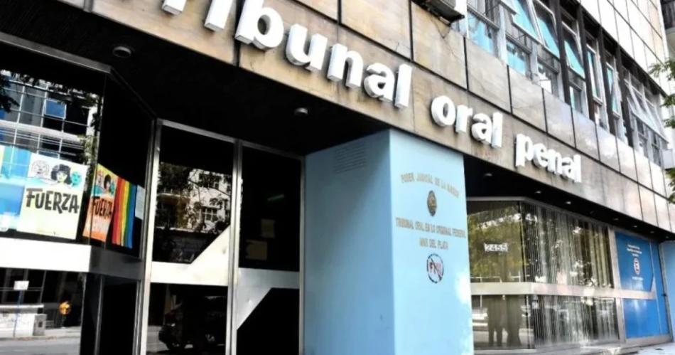 Condenaron a 10 antildeos de prisioacuten a un policiacutea acusado de abusar sexualmente de una compantildeera