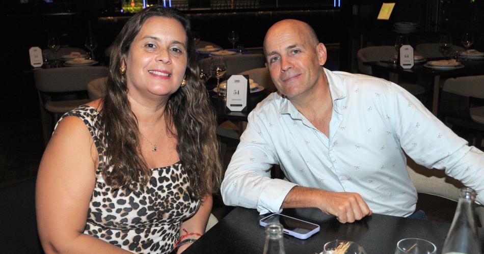 EY LLEVOacute A FITO PAacuteEZ A ZAMBRA