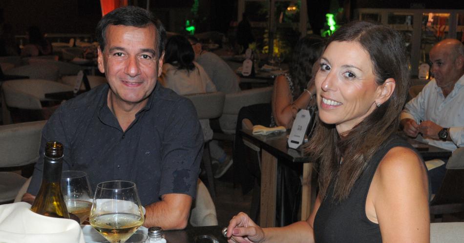 EY LLEVOacute A FITO PAacuteEZ A ZAMBRA