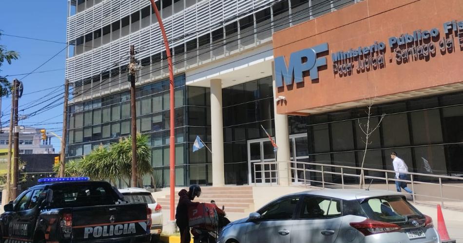 Aparecen maacutes viacutectimas del gigoloacute acusado de extorsionar a una comerciante con videos hot